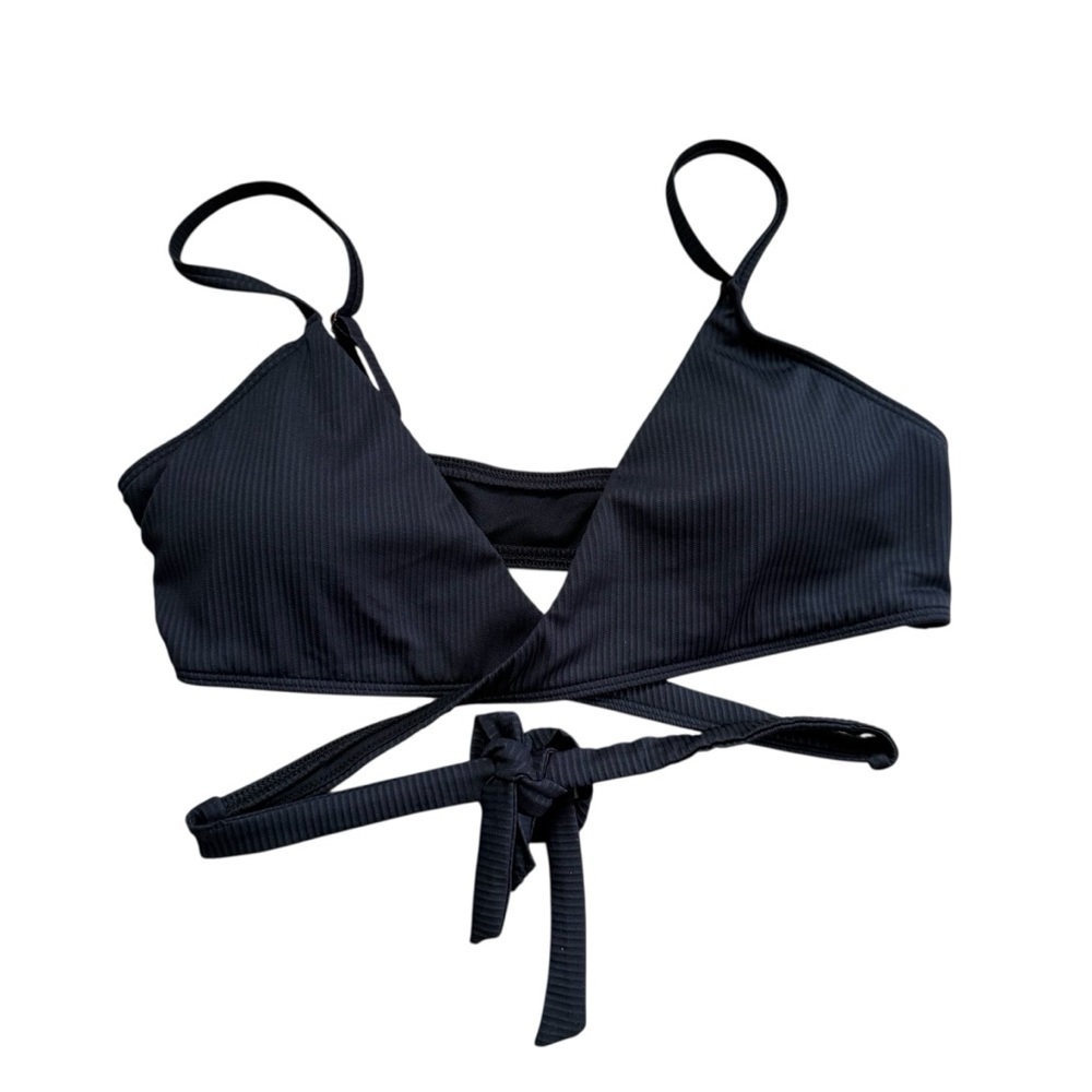 NWT Hollister Co. Wrap Style Bikini Top
